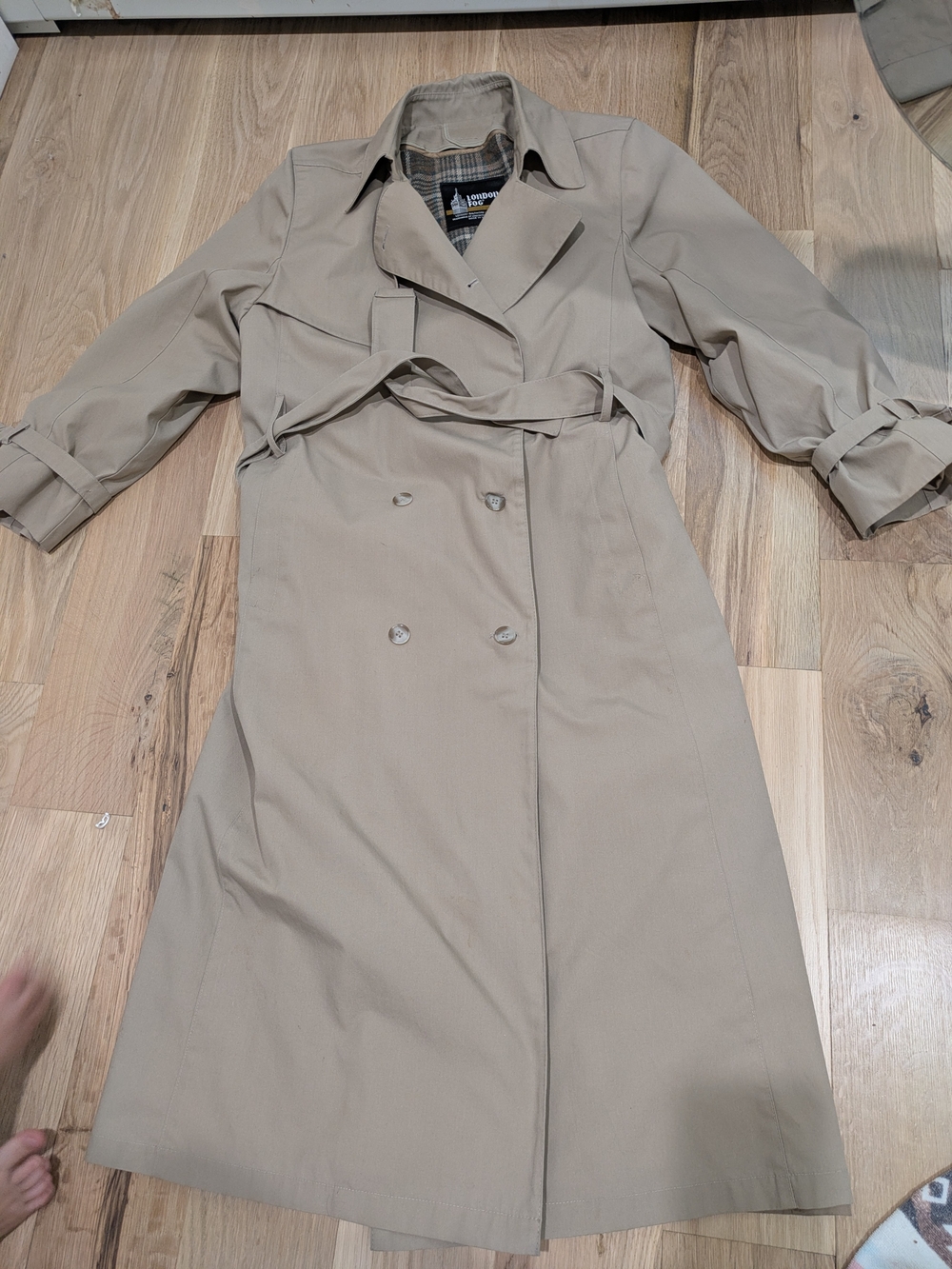 Vintage London Fog Beige Double-Breasted Trench Coat W Belt Removable  Lining!